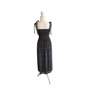 Wilfred Aritzia M Flowered Golden Hour Lined Smocked Dress